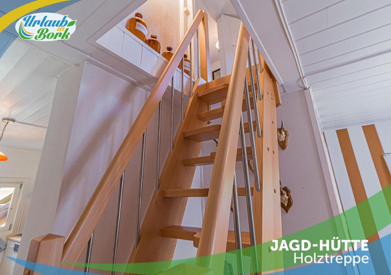 퀴리츠 Jagd-Angler-Holzhaus-Im-Wald-Am-See 빌라 외부 사진